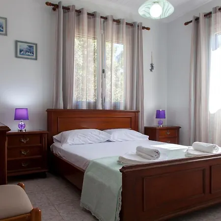 Agapanthus House * Lefkada City